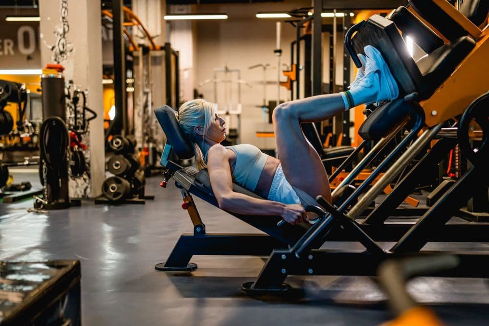 Personalni trening - leg press u Aura teretani